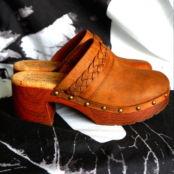 KorkEase Shoes 8 Kork Ease Tilly Clogs Orange Poshmark